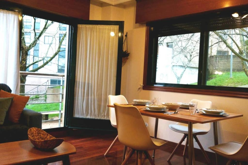 Apartamento Completo Con Parking Privado Y Wifi En San Roque Vigo Esterno foto