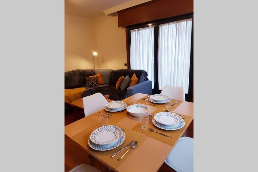 Apartamento Completo Con Parking Privado Y Wifi En San Roque Vigo Esterno foto